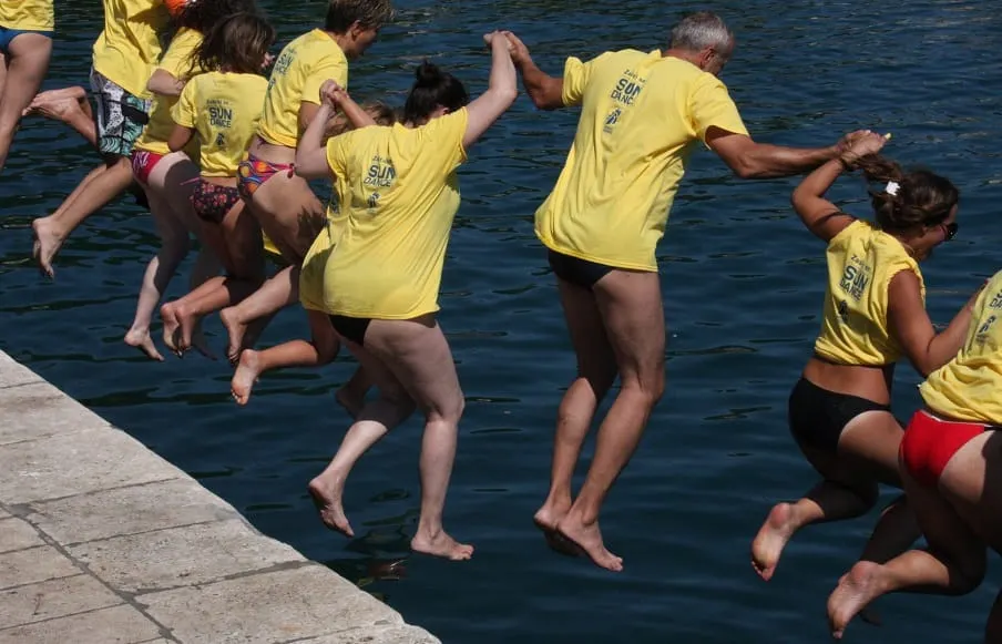 Više od 2.300 ljudi skakalo za Dječji vrtić Latica i Juru Milina