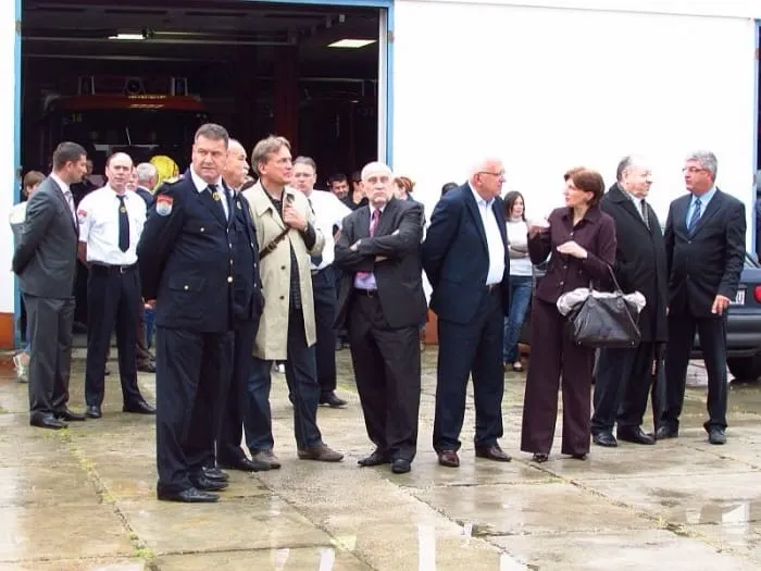 Kalmetin jeftina gluma: ‘Letjet će perja, ako utvrde nepravilnosti oko zapošljavanja u JVP’