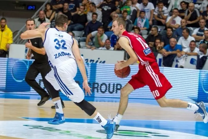 Delaš protiv Zvezde zadobio po život opasnu ozljedu