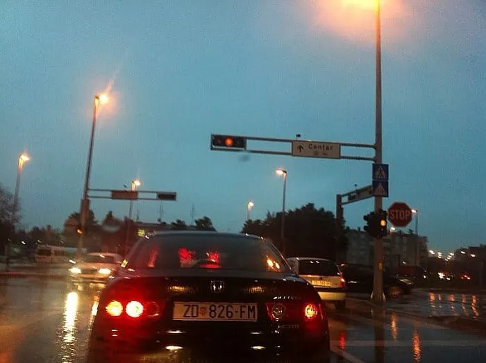 Isključeni semafori stvorili gužvu na frekventnom križanju