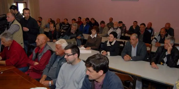 Radnici Nauta Lamjane tijelima spriječili dolazak Khana