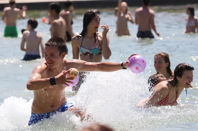 Na plažu u Crvenu luku i Zaton za 40 kuna