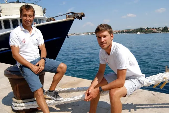 Sa starim kombijem prošli su put kao deset “đireva” oko Ekvatora