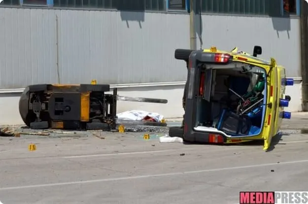 Hitna se sudarila s viljuškarom, poginuo 52-godišnjak