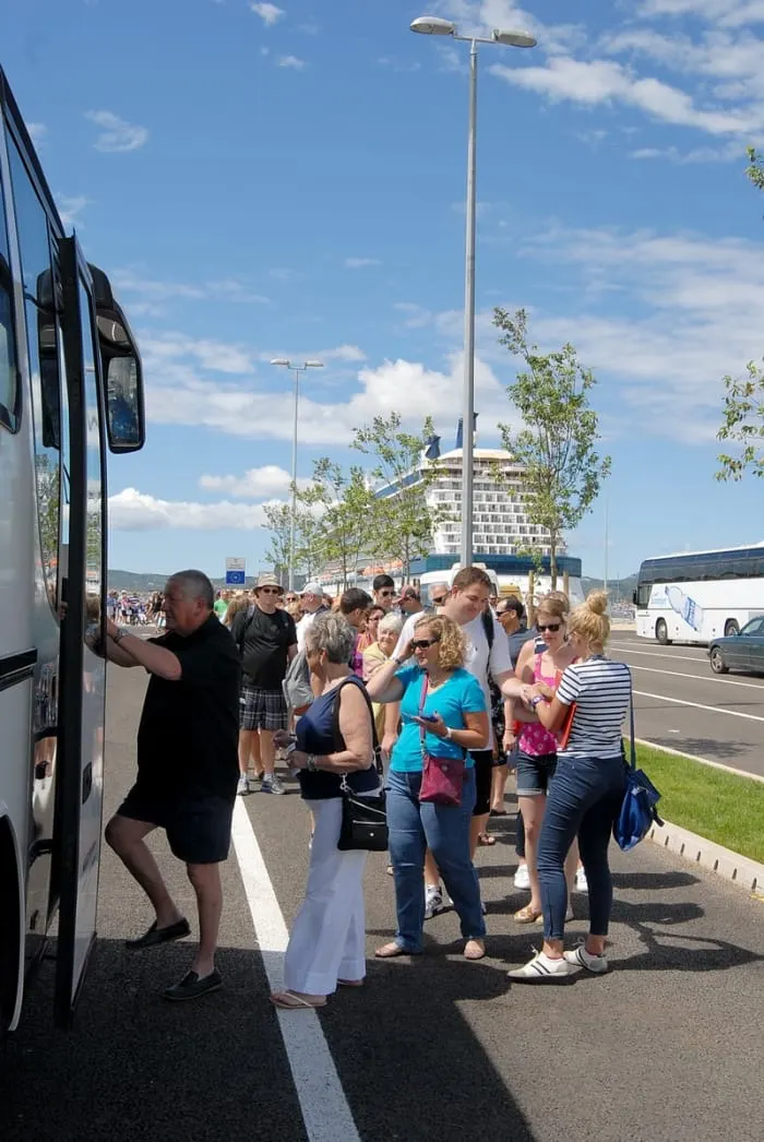 Taksisti naplaćivali i do 50 eura od Gaženice do grada