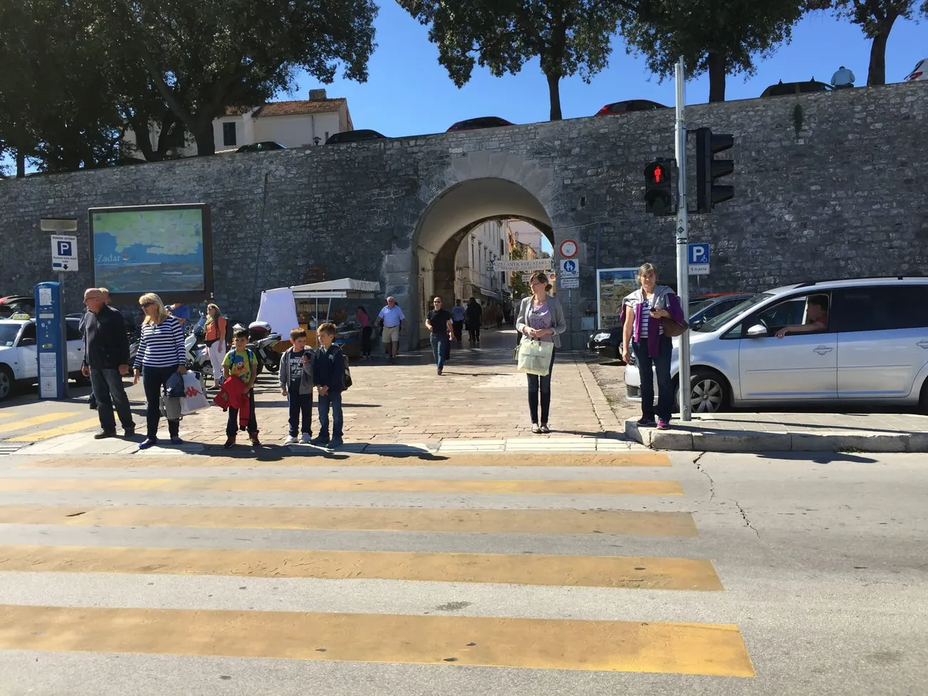 Grad Zadar priznao da parking naplaćuje nezakonito, ali ne misli odustati!