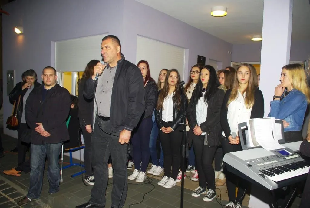 ZDNEWS.HR OBJAVLJUJE 34 FOTOGRAFIJE koje dokazuju: na Plovaniji bili svi kandidati koalicije! Joso Nekić ih pozdravio: “Dobrodošli na predizborni skup HDZ-a!”