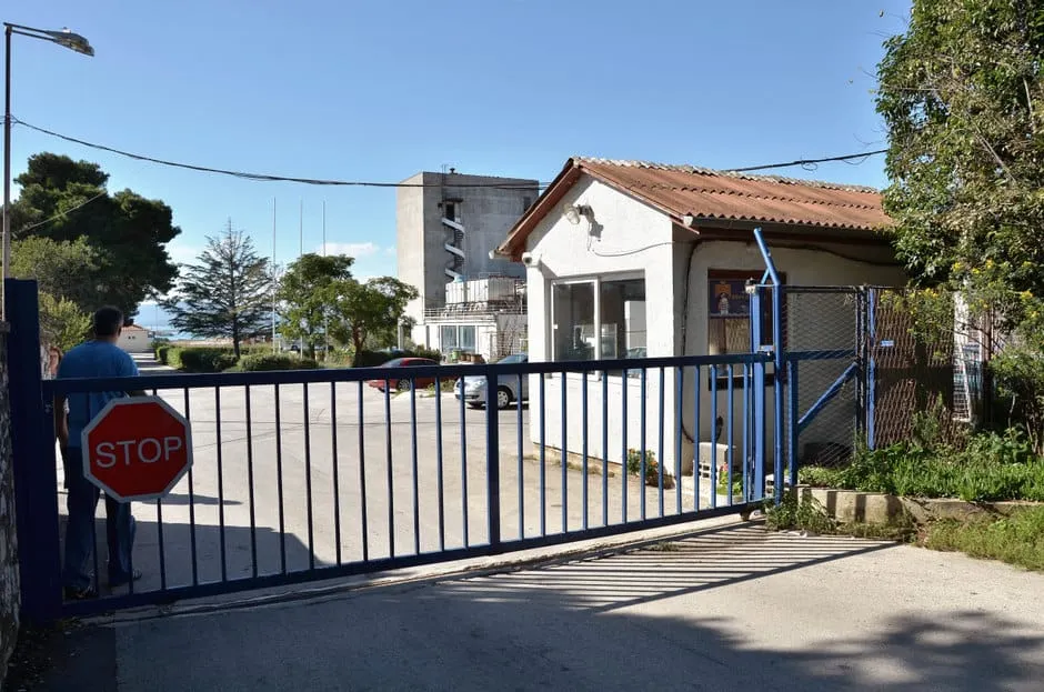 Zbog isključene struje iz Adrije curio amonijak!