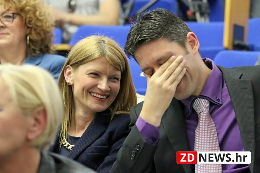 FOTOGALERIJA – Njima je smiješno…