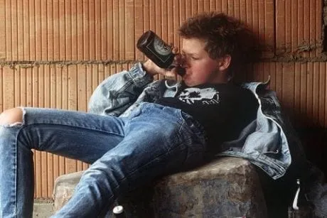 14-godišnjak s tri promila alkohola skočio s prvog kata pedijatrije