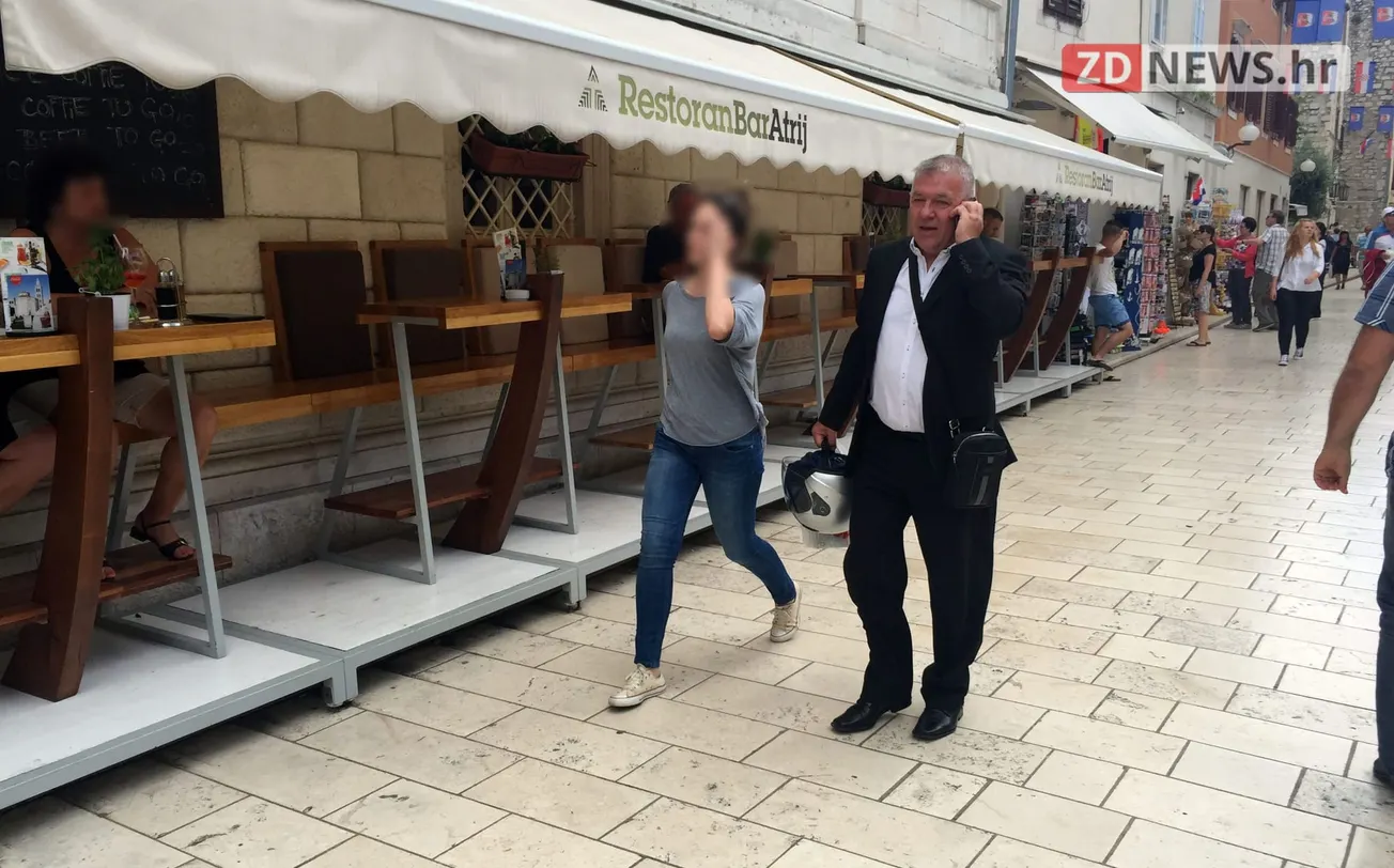 Obiteljski nasilnik Mario Pešut došao na HDZ-ov skup na Višnjik, ali nije smio ući u dvoranu u kojoj je bio Plenković