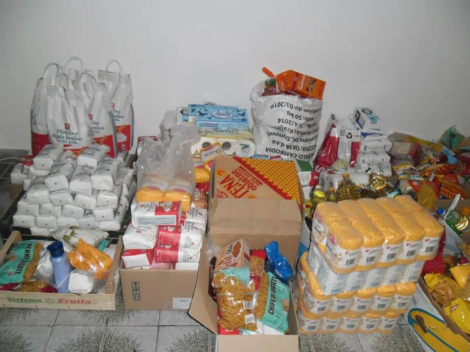 Zadrani pomažu socijalnoj samoposluzi u Vukovaru