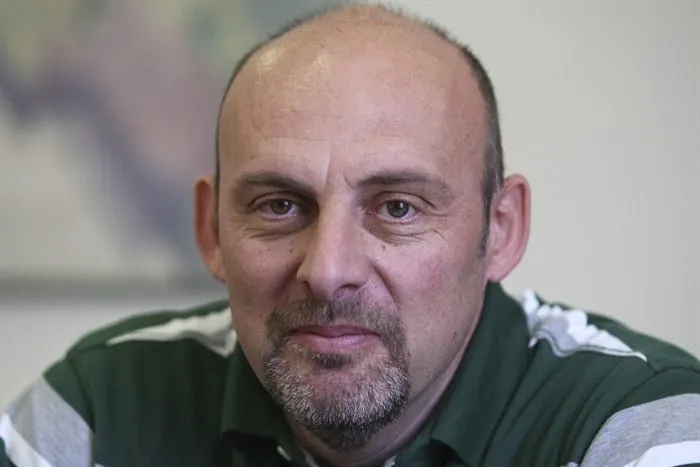 GURAMO GLAVU U PIJESAK Hoće li odgovorni i gradski proračun dovesti u stanje u koje su doveli KK Zadar?