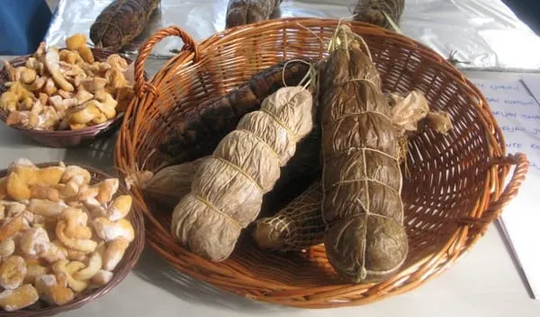 Kroz šokol se čuva baština predaka