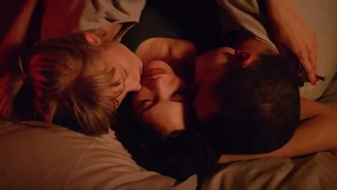 3D erotska drama koja je uzbunila Francusku dolazi na Avvanturu