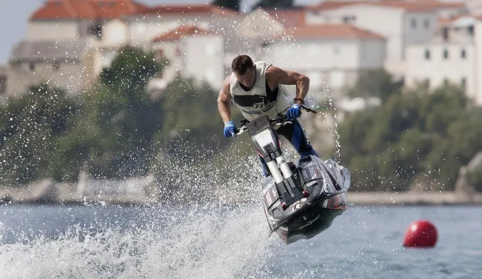 Ministar prometa u Zadru najavio najoštrije kazne za neodgovorno ponašanje na moru