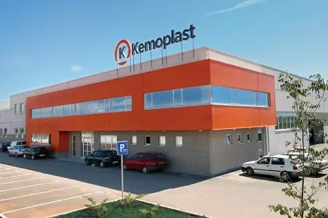 KEMOPLAST Svakom radniku ostali dužni 20-ak plaća!