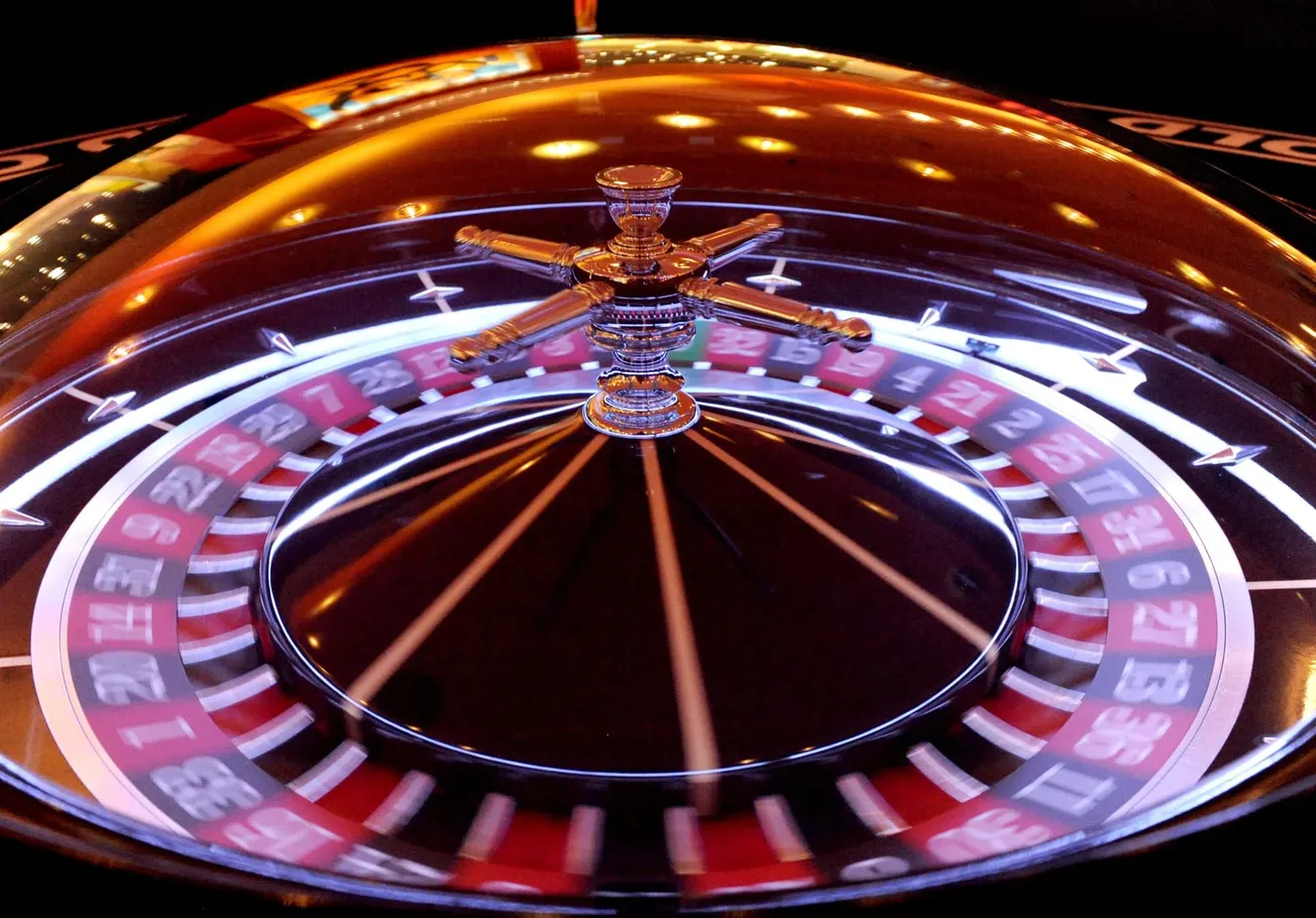 NIJE BILA NJEGOVA NOĆ Lupao po ruletu i divljao