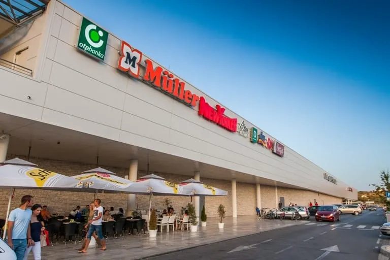 U produžetku Supernove niče Cineplexx Centar?