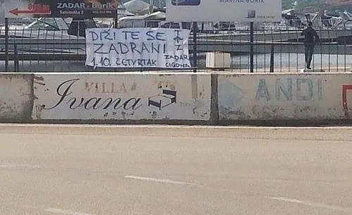 Transparenti po gradu uoči okršaja s Cibonom “DIŽITE SE ZADRANI!”