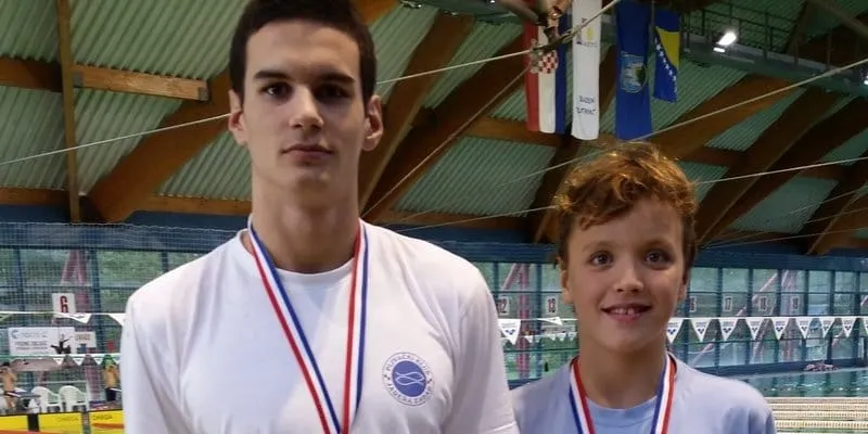11 medalja za plivače Zadra