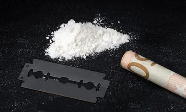 Palo pet dilera kokainom