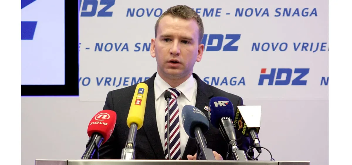 IZBOR ČITATELJICA Josip Bilaver trenutačno 4. najzgodniji mladi političar