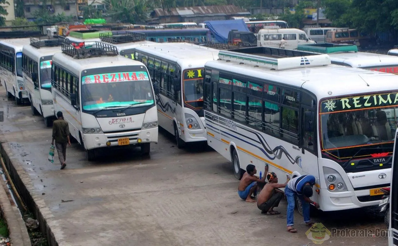 GRAČAC – Autobus sletio sa ceste, ozlijeđena tri putnika
