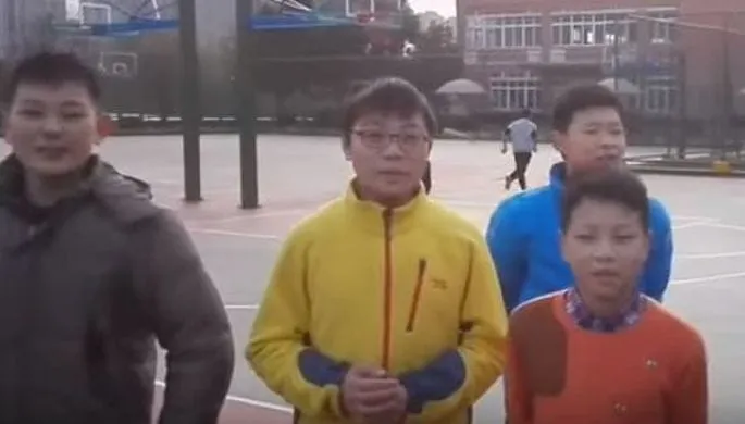 VIDEO: Tornado Kina! Pogledajte kako navijaju mali Kinezi