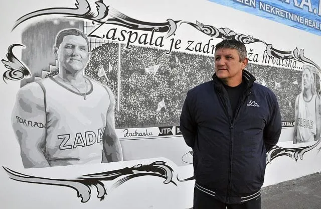 VIDEO: Boro Poštar: “Jeste li sretni kada vidite uvjete u kojima živim?”