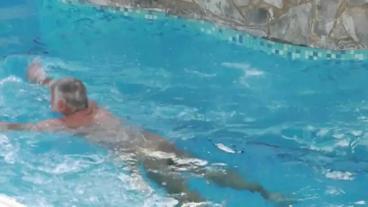 58-godišnji Zadranin završio na tjeralici jer se kupao gol!