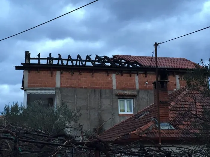 Koji je uzrok požara na obiteljskoj kući na Stanovima?