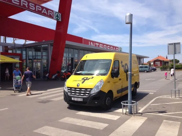 Ovdje pogledajte koje trgovine danas rade i do kada!