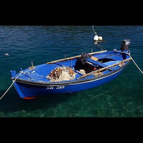 21-godišnjak provaljivao u brodice?