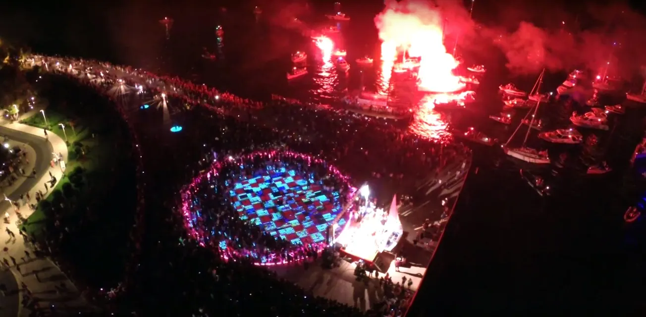 OVDJE POGLEDAJTE VIDEO IZ ZRAKA MARINA GOSPIĆA: Zadar gori!