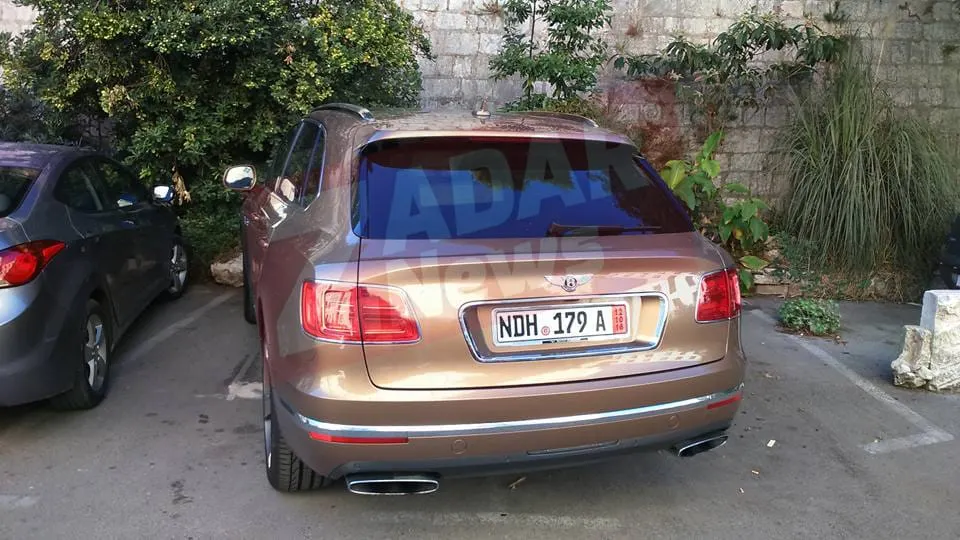 Usred Zadra osvanuo automobil registarskih oznaka NDH!