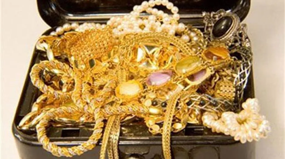 PLJAČKA U ZATONU: Starici pokrao svu zlatninu