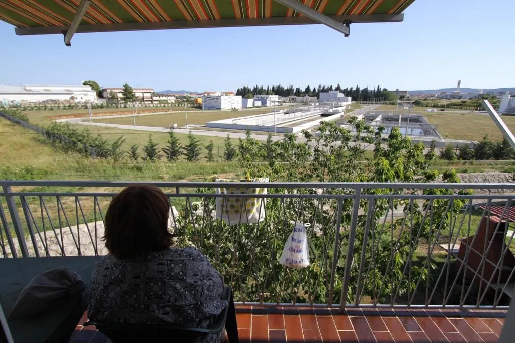 Na Smiljevcu i dalje neopisivo smrdi