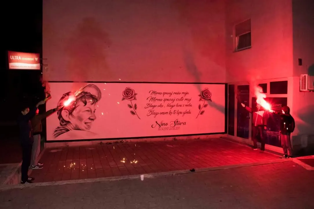 Na Smiljevcu osvanuo grafit u spomen na Nina Šturu