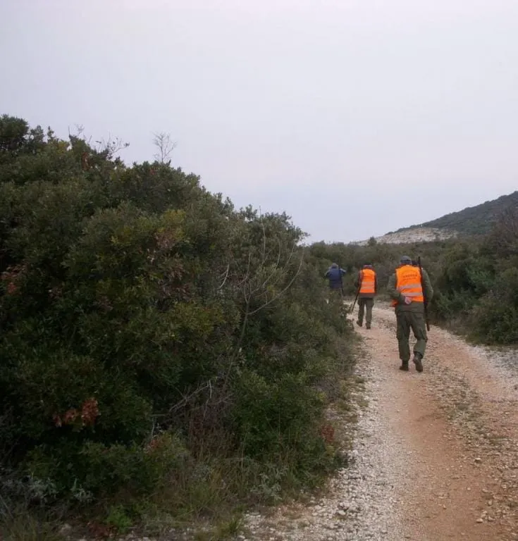 Lovci u Poljica Brigu nabasali na Francuza, mislili da je Sirijac pa zvali policiju