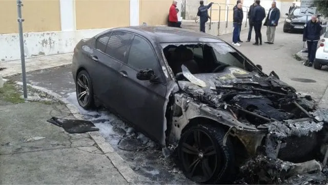 FOTOGALERIJA – Noćas je u Zadru zapaljen BMW Frane Brkića