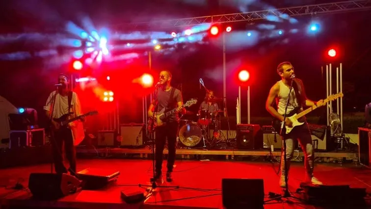 HITOVI AZRE I BRANIMIRA ŠTULIĆA: Njake i “Zadovoljština” band sutra nastupaju u Ninu