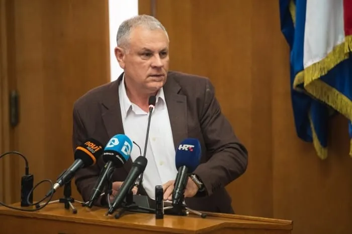 Malta: ‘U Zadru se drveću ne piše dobro, omiljeni alat gradske vlasti je motorna pila’