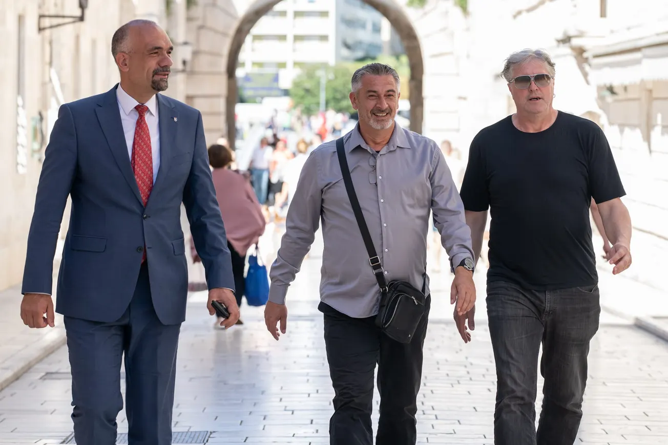 FOTOGALERIJA – Jelić i Žuvela najavljuju bolju suradnju županija: ‘Administrativne granice ne trebaju biti zidovi nego mostovi’