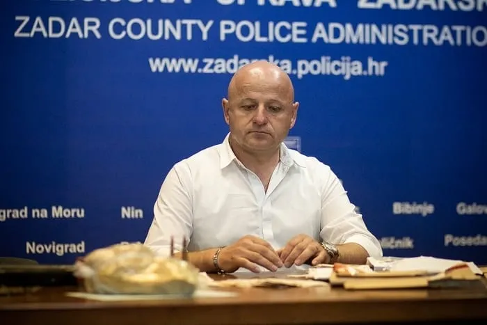 Policija razmatra pokretanje disciplinskog postupka protiv šefa krima koji je pijan skrivio prometnu