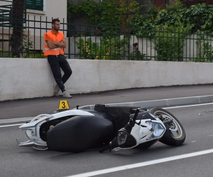 U Privlaci stradao motociklist kojemu je oduzeo prednost 75-godišnji vozač