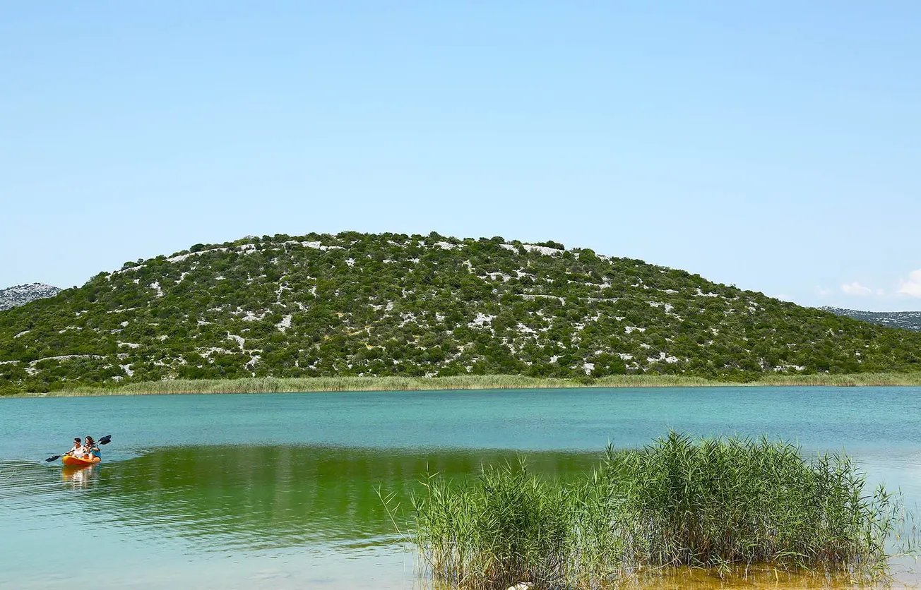 Provedite rujan u Parku prirode Vransko jezero