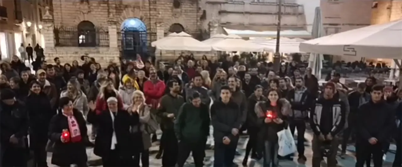 Nikad manje ljudi na skupu u Zadru, časna sestra briljirala s izjavom kako nema e-mail i kako će “zamoliti Gospu da to proslijedi”