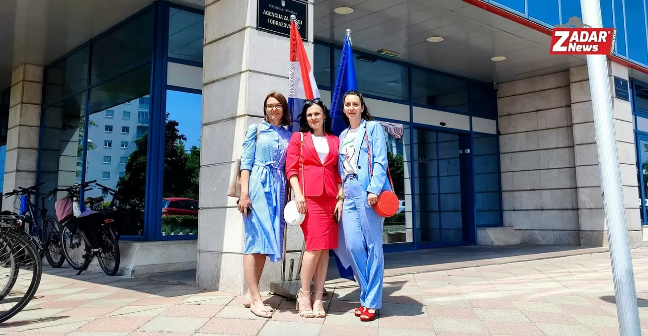 Škara i Vulin na pressici ispred Fucshovog ministarstva: “Ivica Kero više ne može biti ravnatelj naše škole”