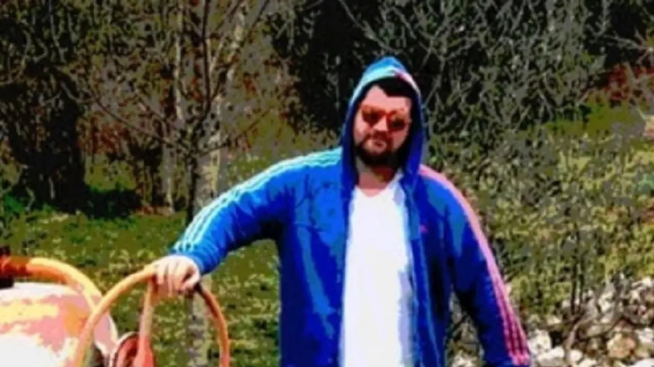 VIDEO – Pueblo Ruiz predstavio svoju treću pjesmu. Video spot je snimio na Pašmanu sa svojim sinom